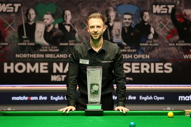 展贡献突出 展贡献突出