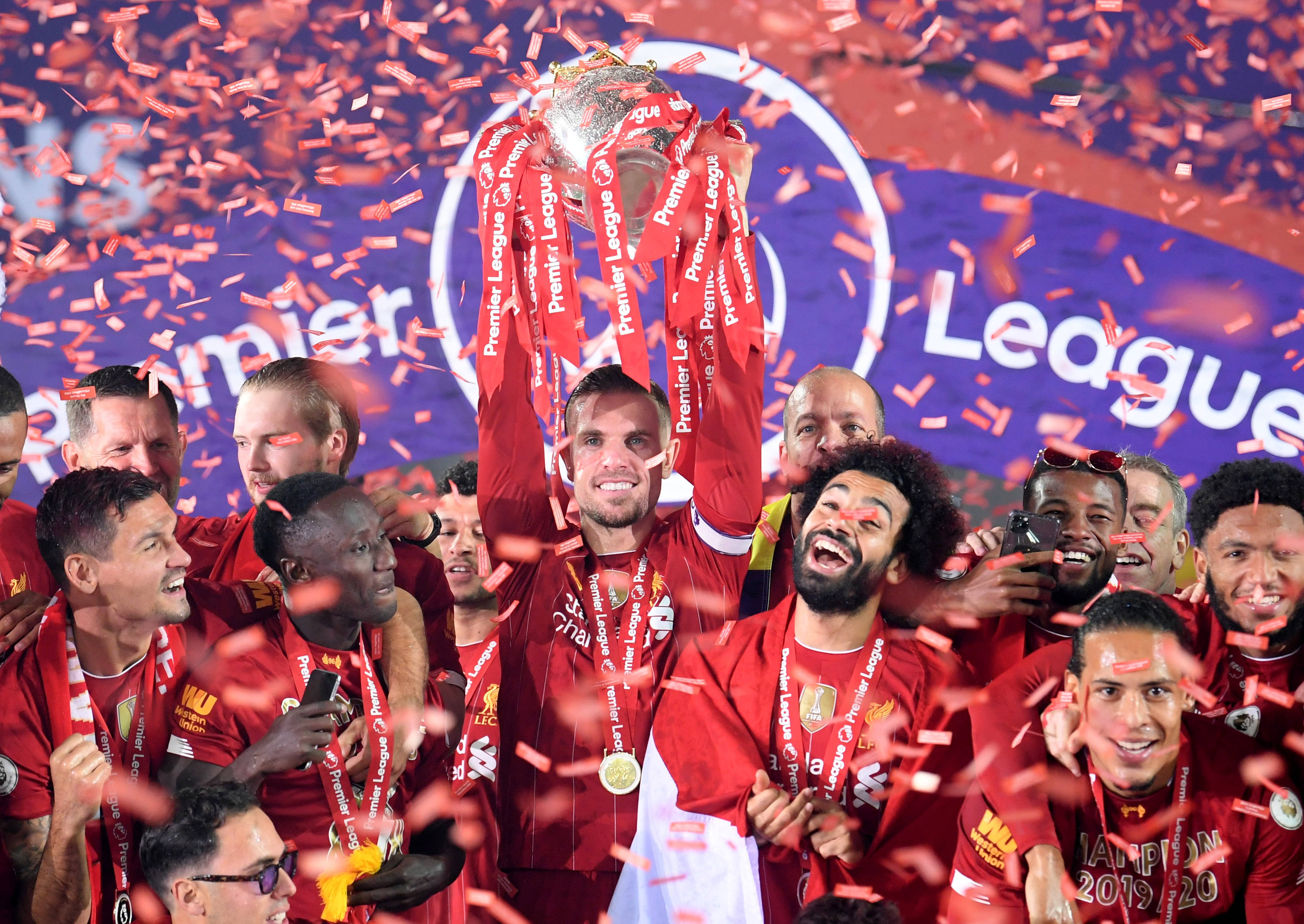 让球迷看见 让球迷看见