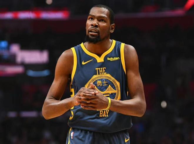 姆巴佩错失 姆巴佩错失